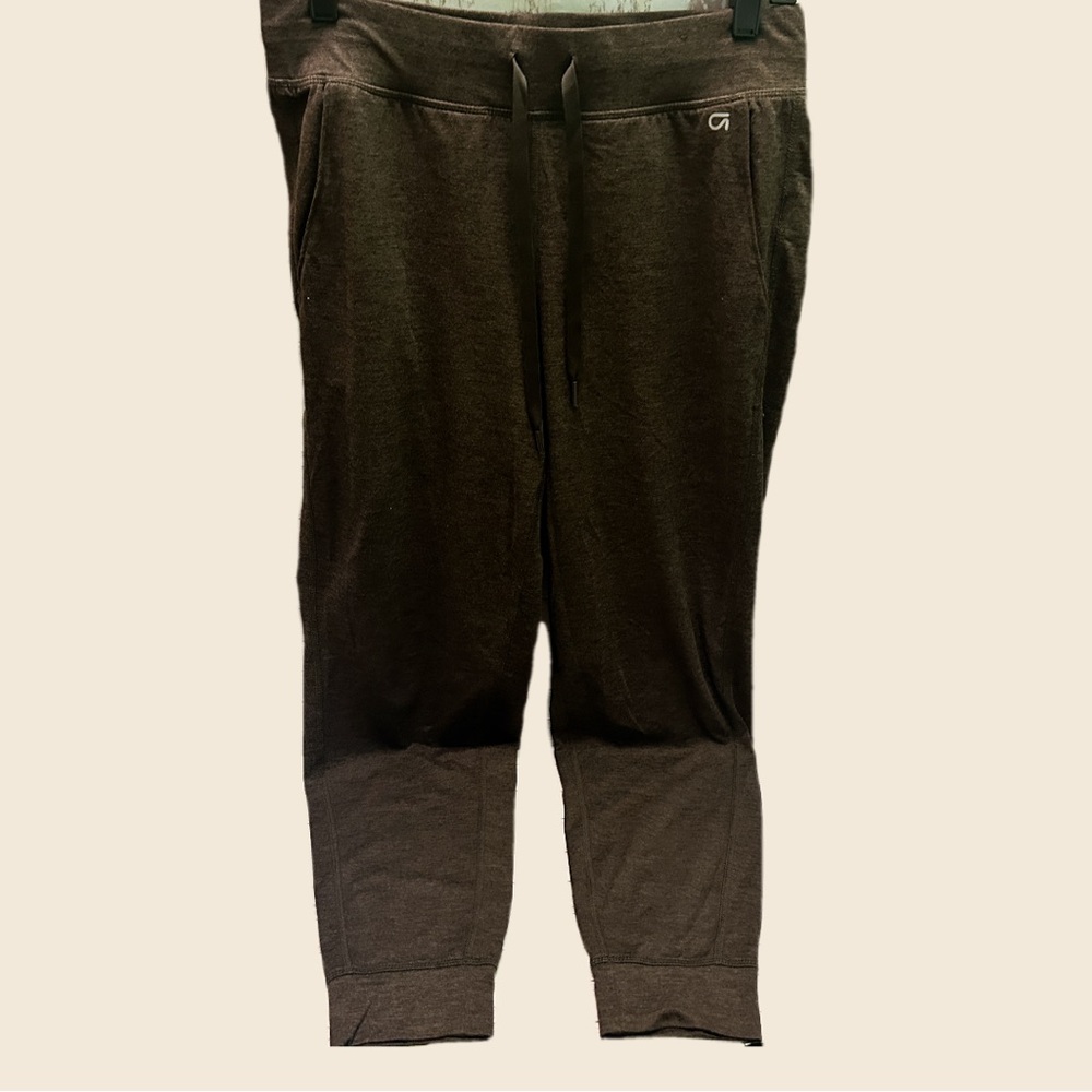 GAP Fit Women’s Brown Brushed Tech Jersey S